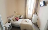 Туры в отель Emily Rooms