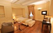 Туры в отель Hotel Rua Frati 48 in San Francesco