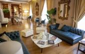 Туры в отель Hotel Rua Frati 48 in San Francesco