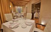 Туры в отель Hotel Rua Frati 48 in San Francesco