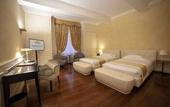 Туры в отель Hotel Rua Frati 48 in San Francesco