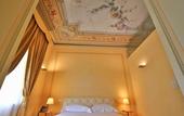 Туры в отель Hotel Rua Frati 48 in San Francesco