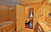 Туры в отель Hotel Rua Frati 48 in San Francesco