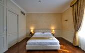 Туры в отель Hotel Rua Frati 48 in San Francesco