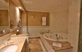 Туры в отель Hotel Rua Frati 48 in San Francesco