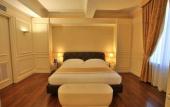 Туры в отель Hotel Rua Frati 48 in San Francesco
