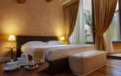 Туры в отель Hotel Rua Frati 48 in San Francesco