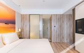 Туры в отель Atour Hotel (Yixing Huankeyuan)