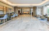 Туры в отель Ramada Plaza by Wyndham Dongxing Citycenter