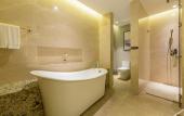 Туры в отель Ramada Plaza by Wyndham Dongxing Citycenter