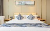Туры в отель Ramada Plaza by Wyndham Dongxing Citycenter