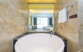 Туры в отель Ramada Plaza by Wyndham Dongxing Citycenter