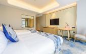 Туры в отель Ramada Plaza by Wyndham Dongxing Citycenter
