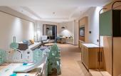 Туры в отель Holiday Inn CHONGQING GUANYINQIAO by IHG