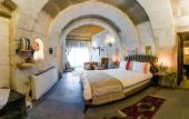 Туры в отель Pigeon Hotel