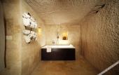 Туры в отель Pigeon Hotel