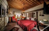 Туры в отель Pigeon Hotel