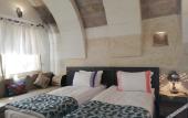 Туры в отель Pigeon Hotel