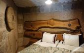 Туры в отель Pigeon Hotel