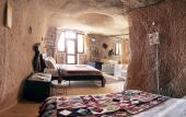 Туры в отель Pigeon Hotel