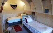 Туры в отель Pigeon Hotel