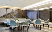 Туры в отель Atour Hotel (Zhangjiajie Yongding District Tianmenshan Cableway Station)