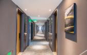 Туры в отель Atour Hotel  of  Chongqing Middle Road  North Railway  Station