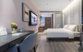 Туры в отель Atour Hotel Golden Eagle Plaza, West Lake Road, Suqian