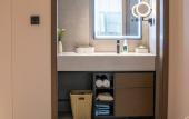 Туры в отель Atour Hotel Golden Eagle Plaza, West Lake Road, Suqian