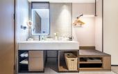 Туры в отель Atour Hotel Golden Eagle Plaza, West Lake Road, Suqian