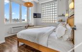 Туры в отель The Modernist Hotel