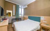 Туры в отель Jiahe Baili Hotel (Beijing Daxing Huangcun West Street Subway Station)