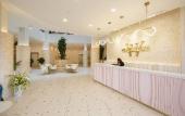 Туры в отель Wellesley Hotel
