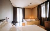 Туры в отель Suite1212 Bandiera