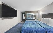 Туры в отель Hotel Opus Bronx