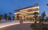 Туры в отель Isla Brown Corinthia Resort & Spa, Curio Collection Hilton