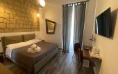 Туры в отель Holiday Guesthouse