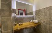 Туры в отель Holiday Guesthouse