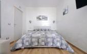 Туры в отель B&B Giuly