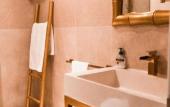 Туры в отель The Red Farm Relais & Spa