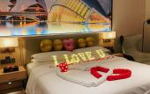 Туры в отель Vienna International Hotel (Shehong Tulip hotel)