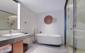 Туры в отель Hampton by Hilton Hebi Railway Station