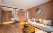 Туры в отель Rezen Hotel (Xinxiang Municipal Government East Railway Station)