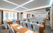 Туры в отель Rezen Hotel (Xinxiang Municipal Government East Railway Station)