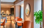 Туры в отель Rezen Hotel (Xinxiang Municipal Government East Railway Station)