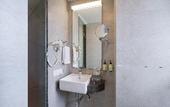 Туры в отель Lemon Tree Hotel, Kalina BKC, Mumbai