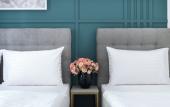 Туры в отель Encore Boutique Residence by Dwellfort