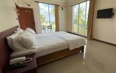 Туры в отель Noah Private Beach House