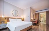 Туры в отель Rezen Longuu Hotel (Shenzhen Longgang Universiade Center Station)