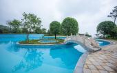 Туры в отель Wyndham Grand Plaza Royale Peach Blossom Hot Springs Resort Hunan